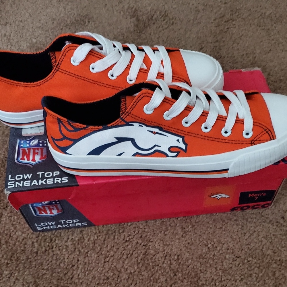NFL Denver Broncos shoes